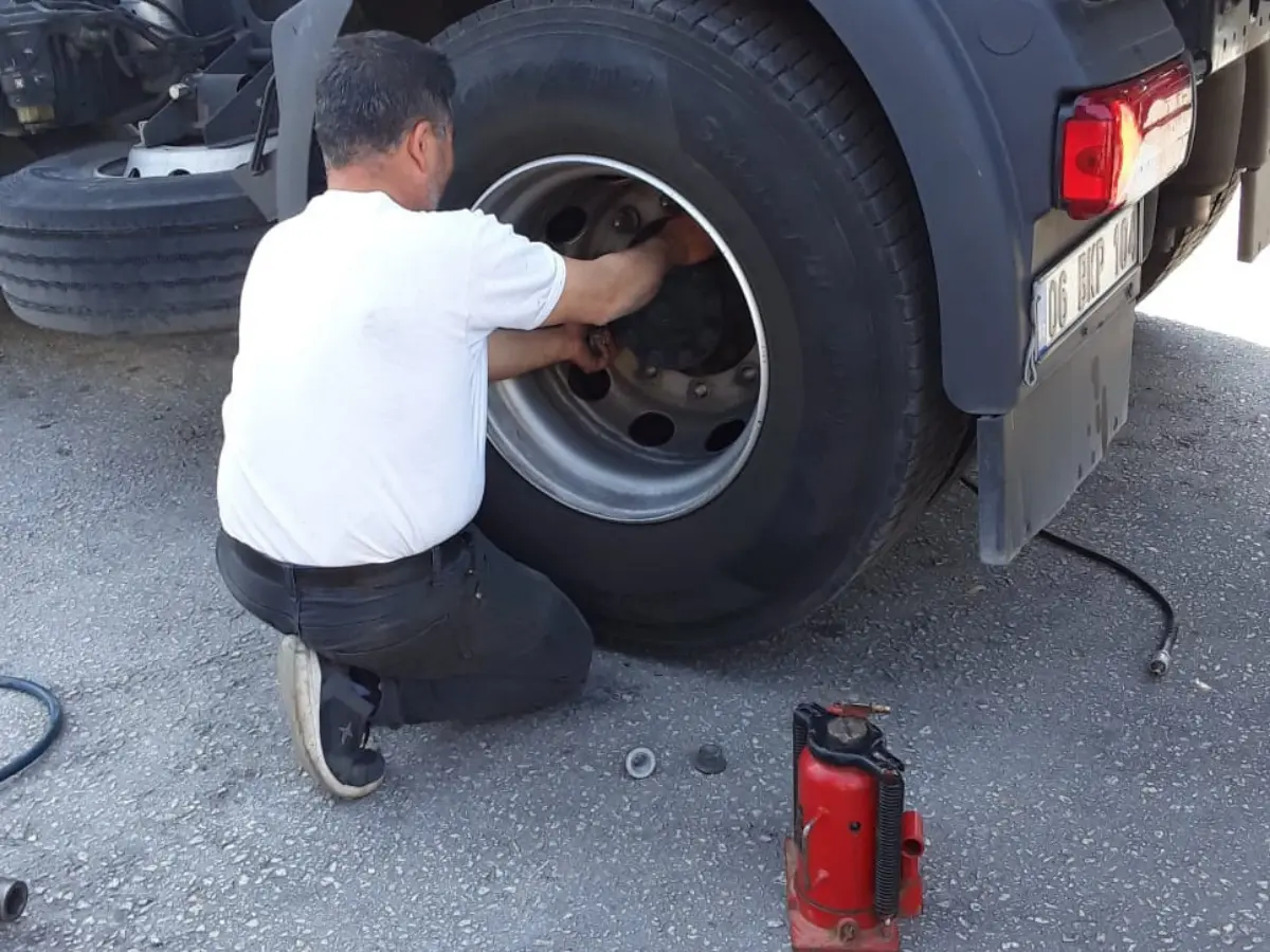 Narlıdere Oto Lastikçi